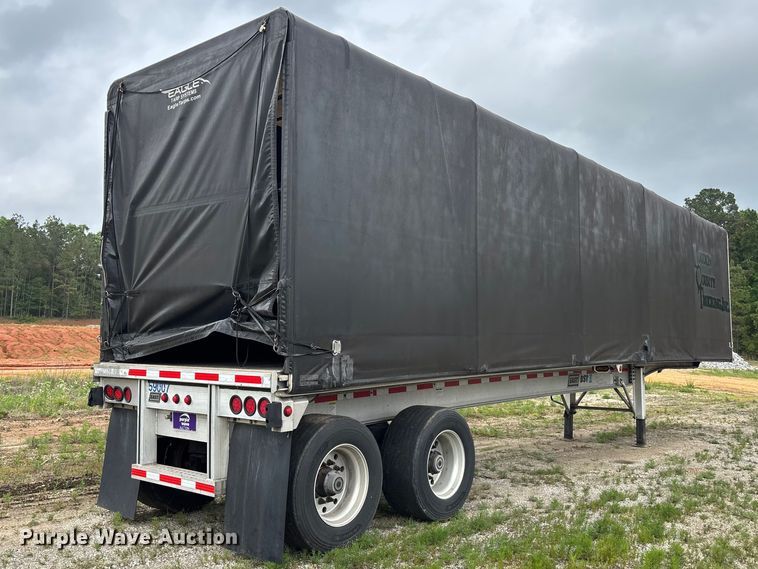 image for item EM0097 2015 East Conestoga flatbed trailer