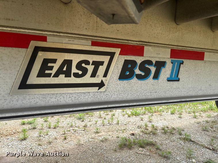 image for item EM0097 2015 East Conestoga flatbed trailer