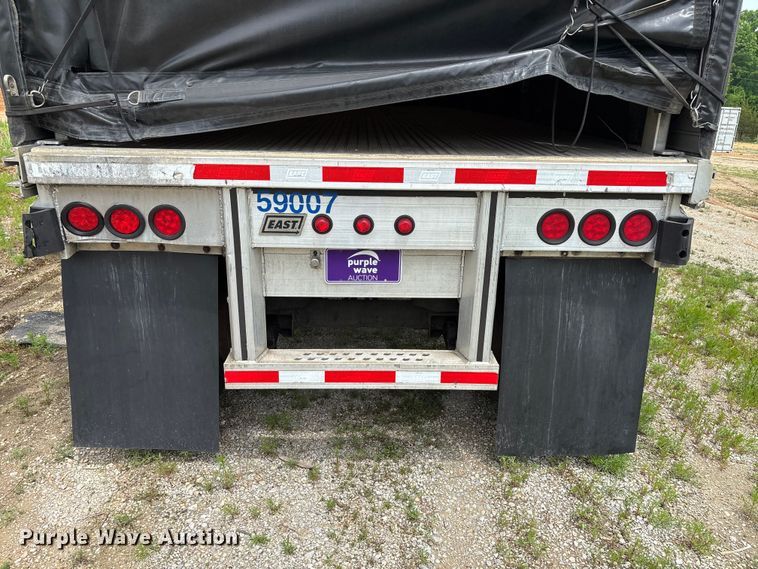 image for item EM0097 2015 East Conestoga flatbed trailer