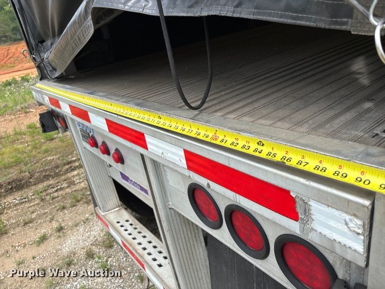 image for item EM0097 2015 East Conestoga flatbed trailer