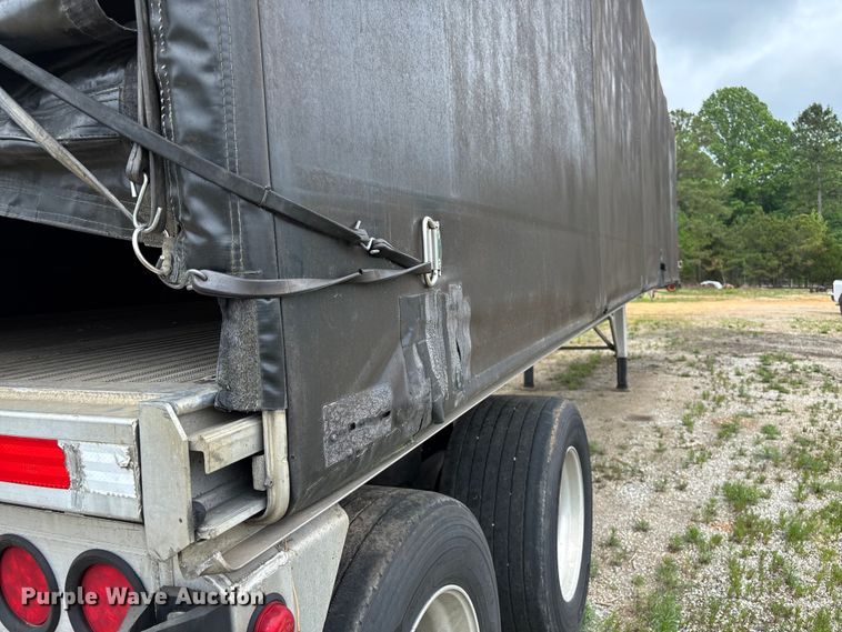 image for item EM0097 2015 East Conestoga flatbed trailer