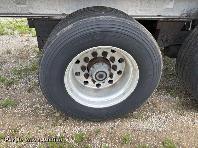 image for item EM0097 2015 East Conestoga flatbed trailer