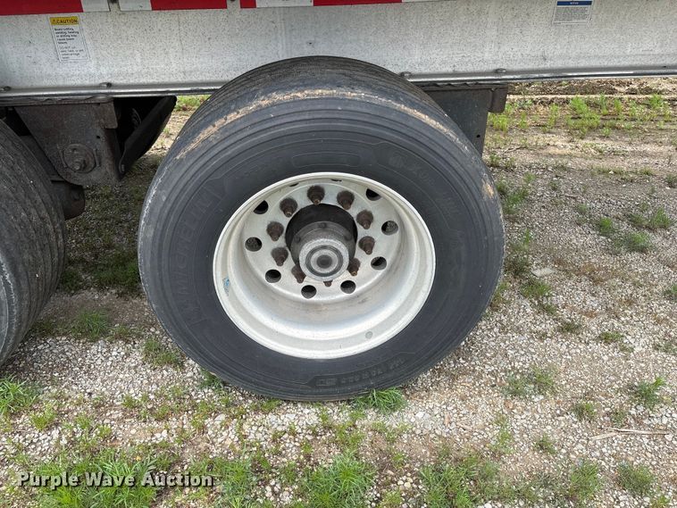 image for item EM0097 2015 East Conestoga flatbed trailer