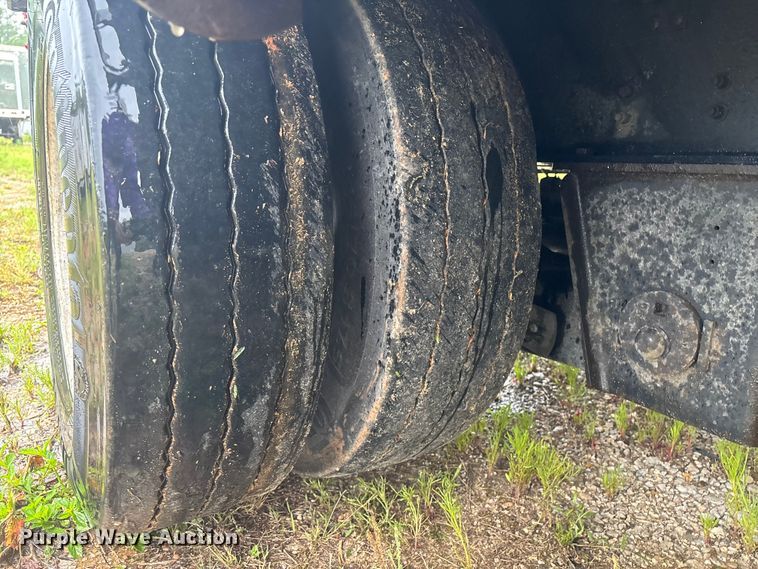 image for item EM0100 2019 Trail King TK80ACS-34 drop deck equipment trailer