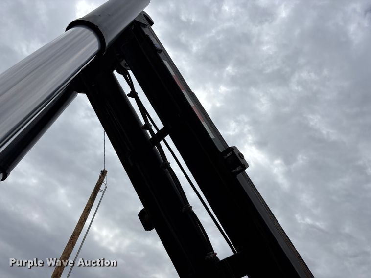 image for item EO4139 2012 Kenworth T800 roll-off container truck