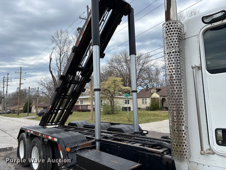 image for item EO4139 2012 Kenworth T800 roll-off container truck