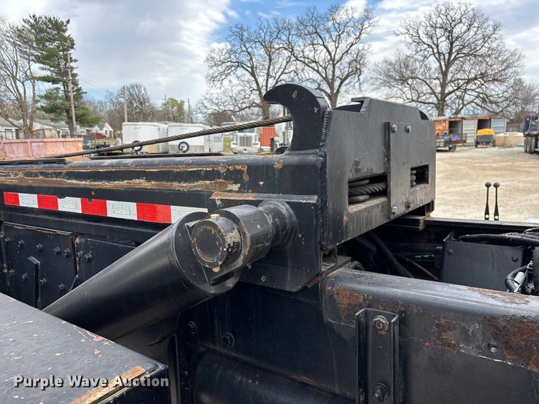 image for item EO4139 2012 Kenworth T800 roll-off container truck