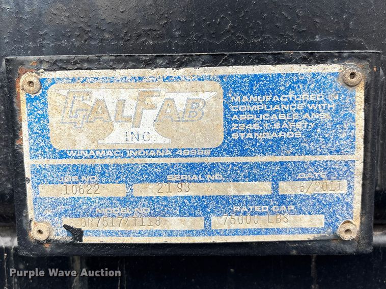 image for item EO4139 2012 Kenworth T800 roll-off container truck