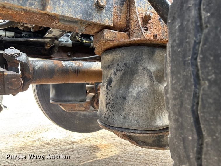 image for item EO4139 2012 Kenworth T800 roll-off container truck