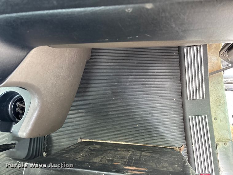 image for item EO4139 2012 Kenworth T800 roll-off container truck