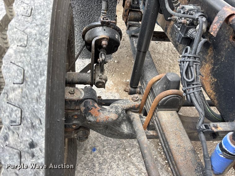 image for item EO4139 2012 Kenworth T800 roll-off container truck