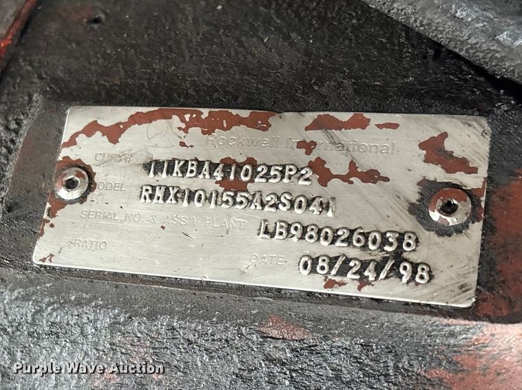 image for item EO4140 1999 Peterbilt 379 semi truck