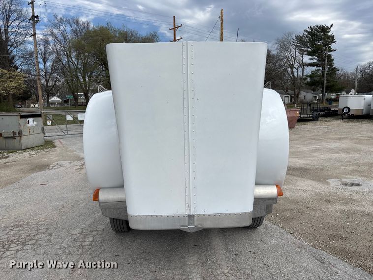 image for item EO4140 1999 Peterbilt 379 semi truck