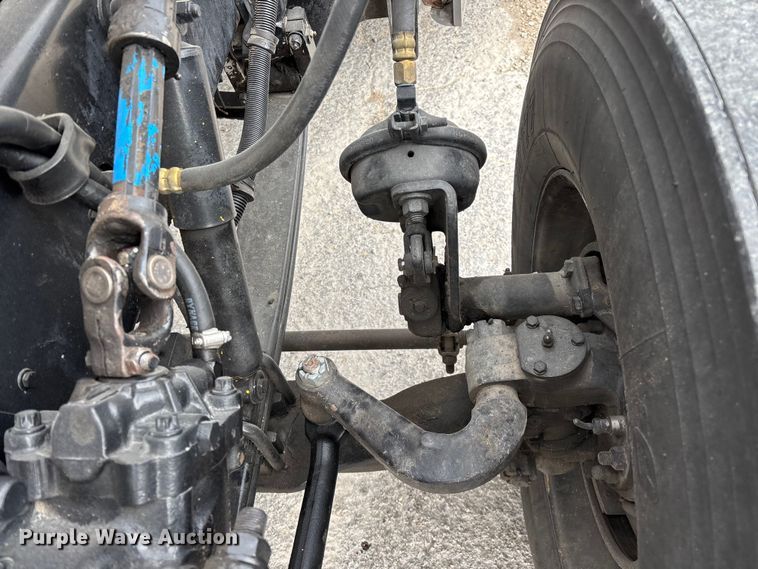 image for item EO4140 1999 Peterbilt 379 semi truck