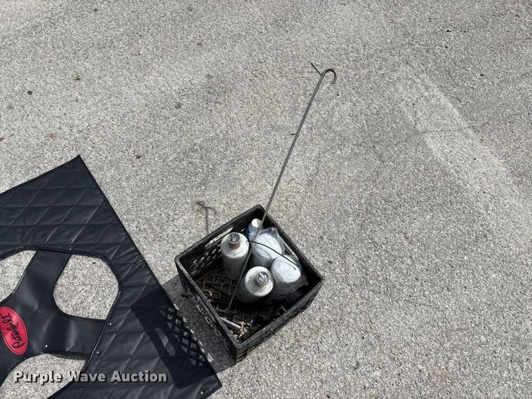 image for item EO4140 1999 Peterbilt 379 semi truck