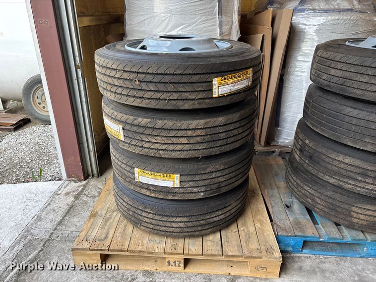 image for item EO4208 (15) Ground speed 255/70R22.5 tires and wheels