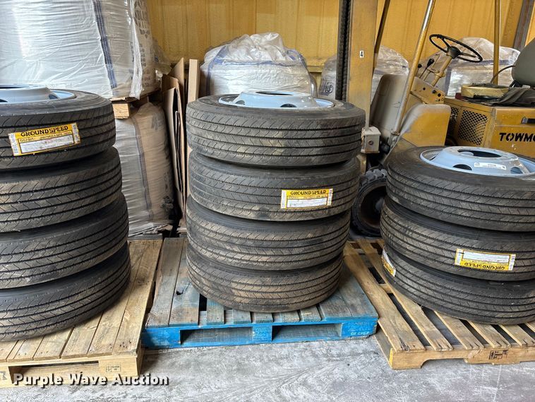 image for item EO4208 (15) Ground speed 255/70R22.5 tires and wheels
