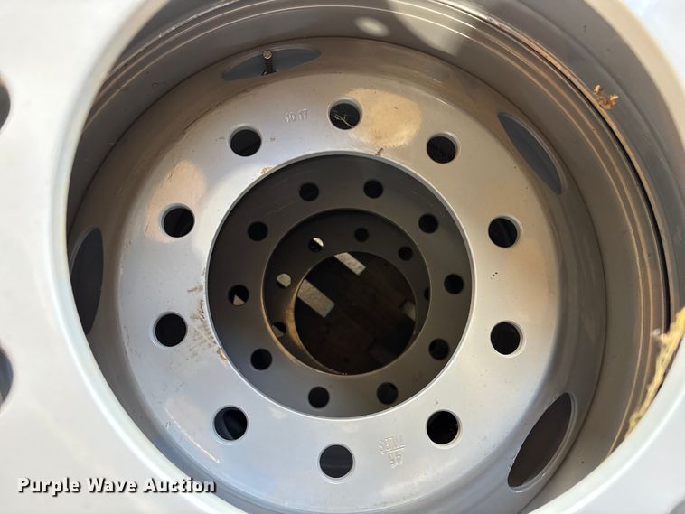 image for item EO4208 (15) Ground speed 255/70R22.5 tires and wheels