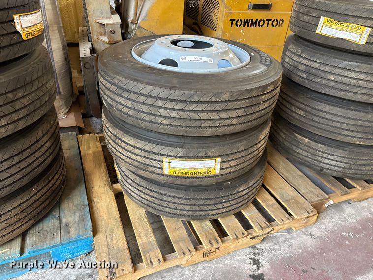 image for item EO4208 (15) Ground speed 255/70R22.5 tires and wheels