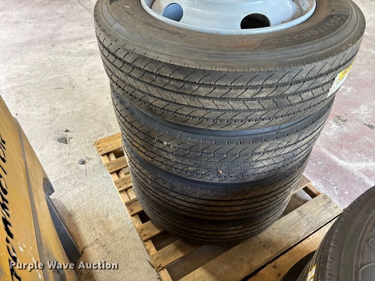 image for item EO4208 (15) Ground speed 255/70R22.5 tires and wheels