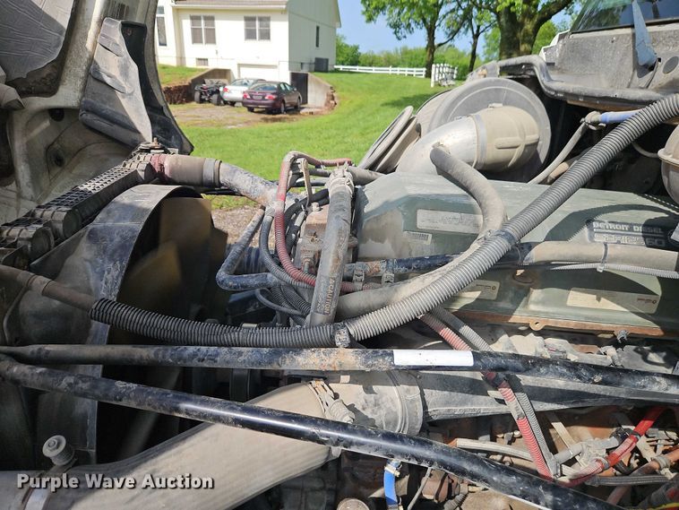 image for item EO7280 2006 Freightliner Columbia semi truck