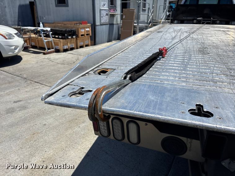image for item ER7564 2022 Chevrolet GM515 rollback truck