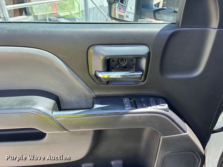 image for item ER7564 2022 Chevrolet GM515 rollback truck
