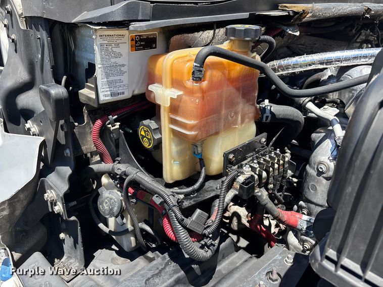 image for item ER7564 2022 Chevrolet GM515 rollback truck