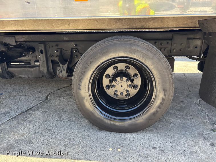 image for item ER7564 2022 Chevrolet GM515 rollback truck