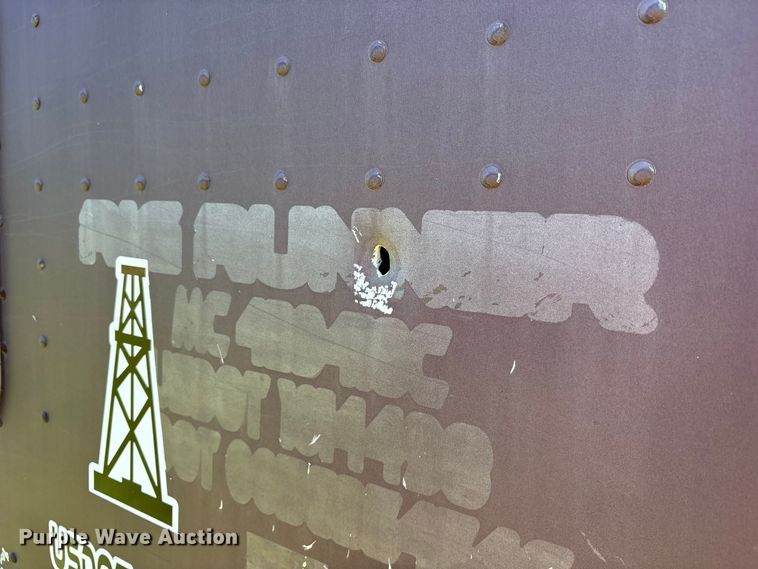 image for item ES8919 1996 Peterbilt 379 semi truck