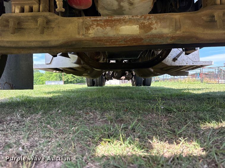 image for item ES8919 1996 Peterbilt 379 semi truck