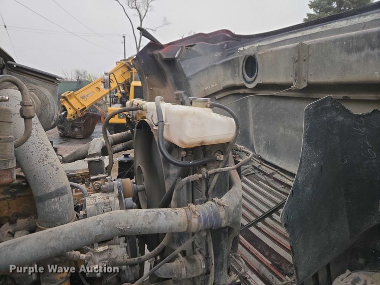 image for item ET1412 2000 Sterling L-Line dump truck