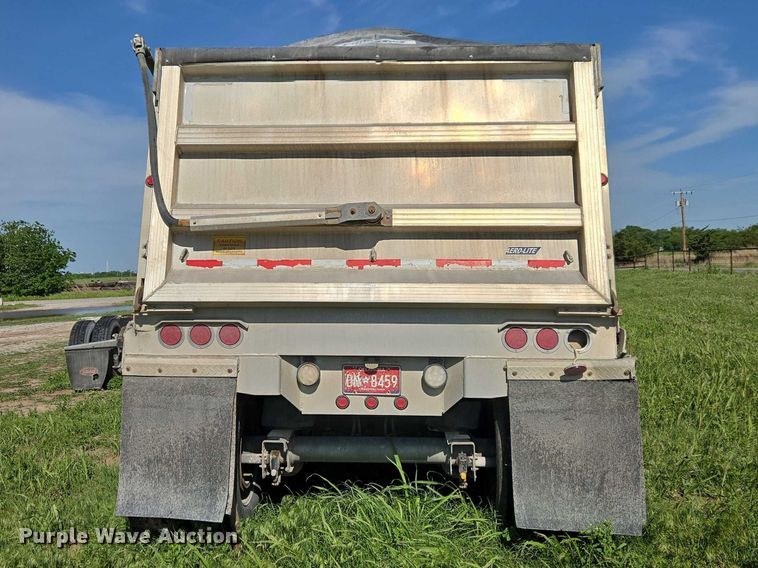 image for item ET5061 2014 Travis Body & Trailer INC Travis SY96 end dump trailer