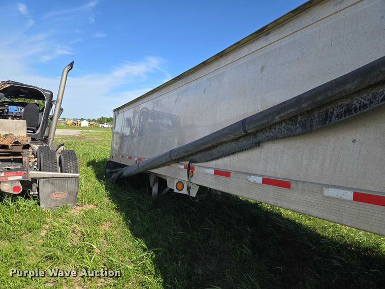 image for item ET5061 2014 Travis Body & Trailer INC Travis SY96 end dump trailer