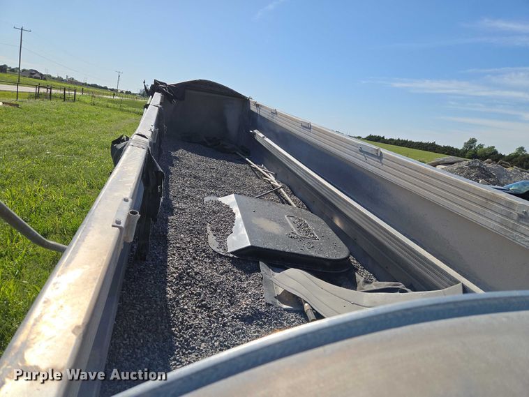 image for item ET5061 2014 Travis Body & Trailer INC Travis SY96 end dump trailer