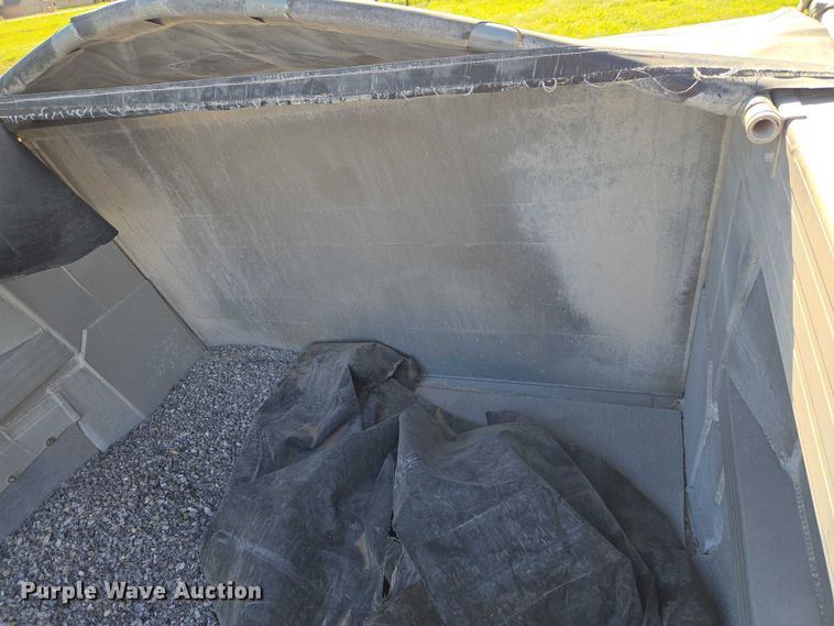image for item ET5061 2014 Travis Body & Trailer INC Travis SY96 end dump trailer