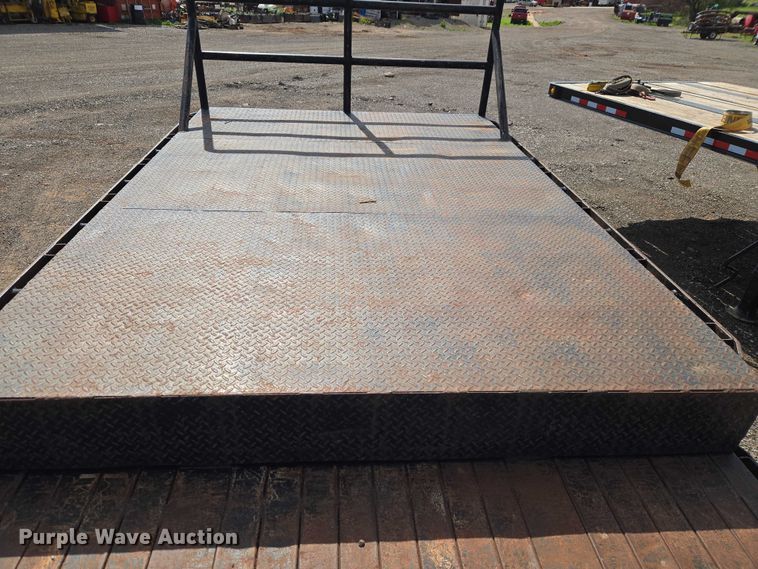 image for item ET5065 1979 Shop built, Custombuilt SD46TA drop deck equipment trailer