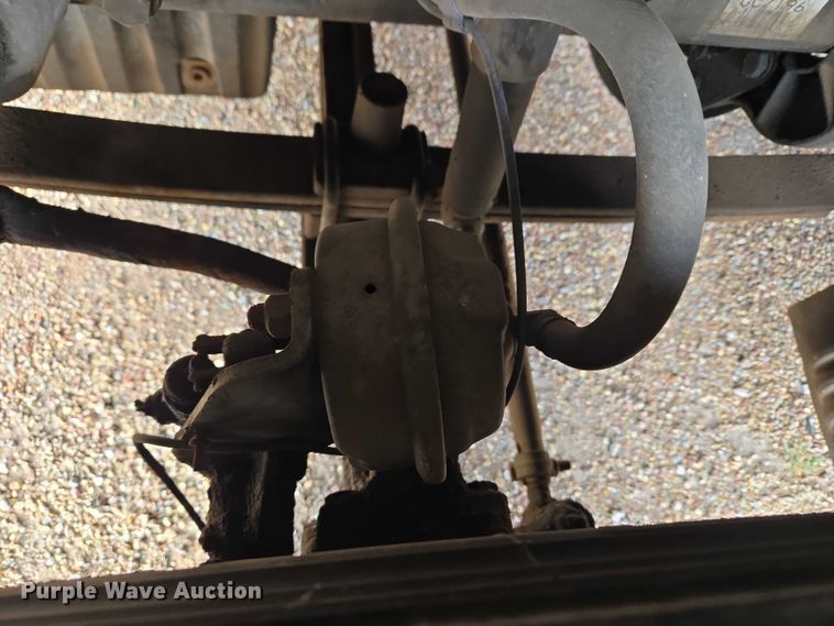 image for item ET5161 2015 Freightliner Cascadia semi truck