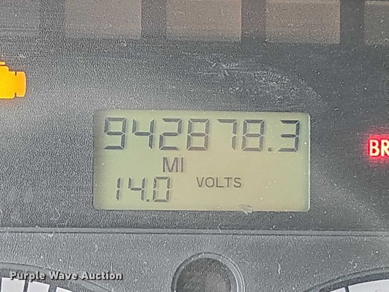 image for item ET5161 2015 Freightliner Cascadia semi truck