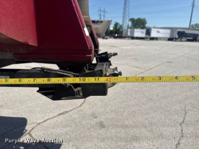 image for item ET6037 2015 Construction Trailer Specialists EHRD40 end dump trailer