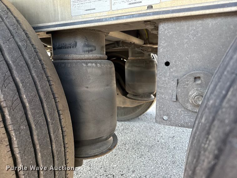 image for item ET6038 2018 Mac Trailer Manufacturing end dump trailer