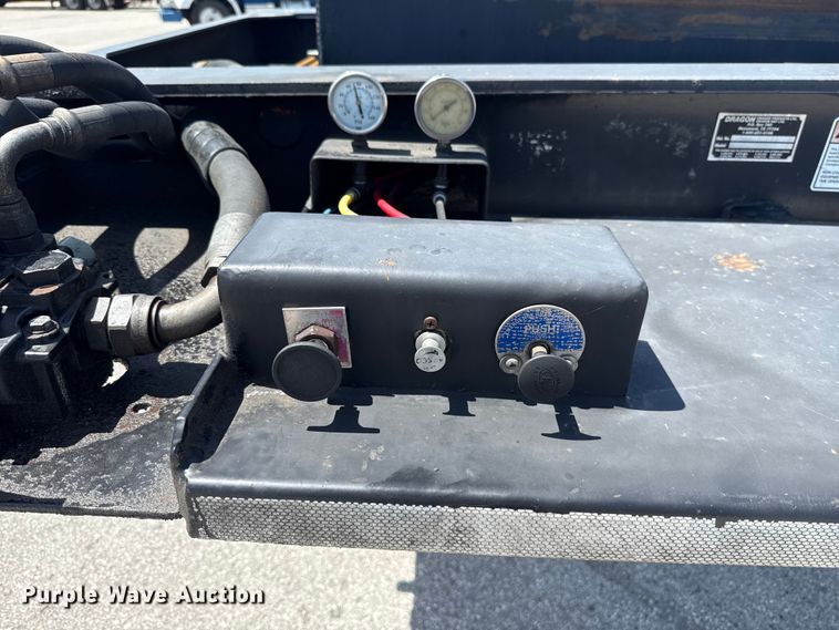 image for item ET6041 2013 Dragon container trailer