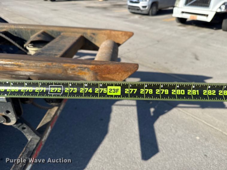 image for item ET6043 2014 Volvo VNL semi truck