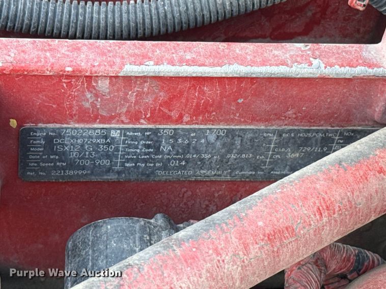 image for item ET6043 2014 Volvo VNL semi truck