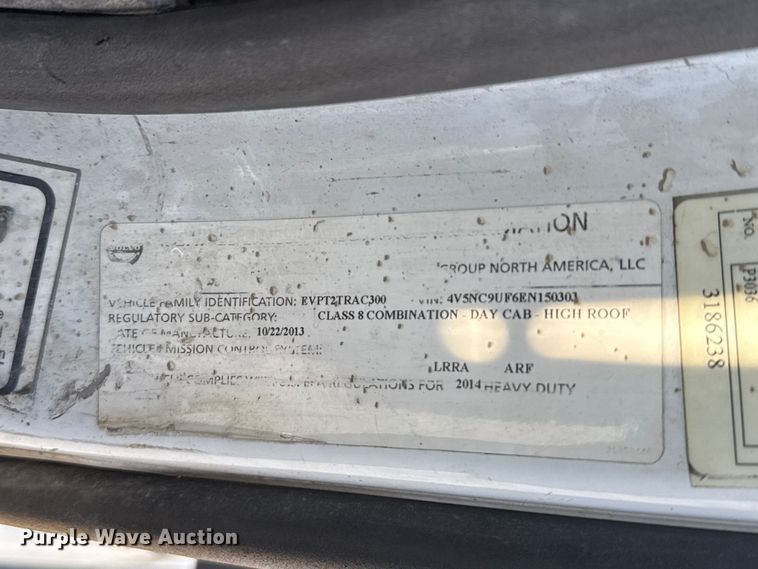 image for item ET6043 2014 Volvo VNL semi truck