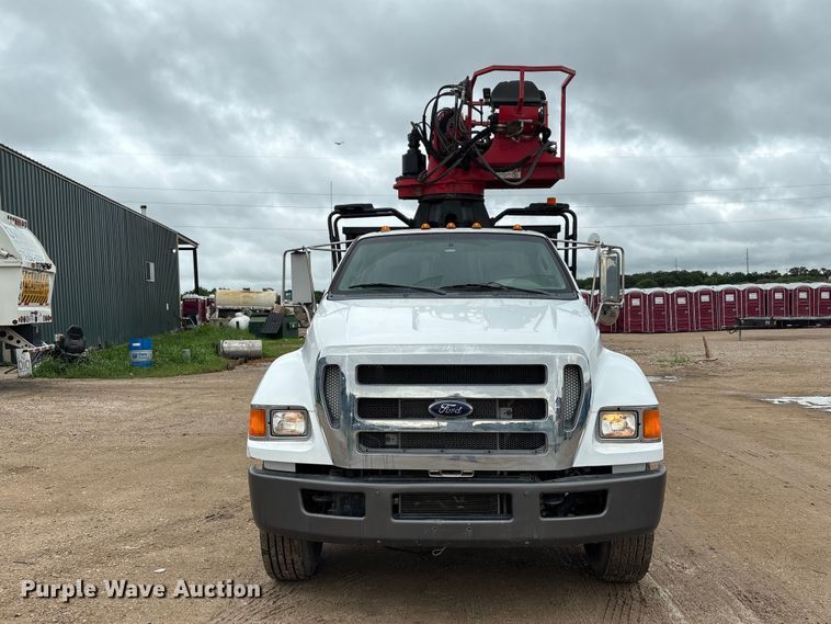 image for item EU0563 2011 Ford F-750 grapple truck