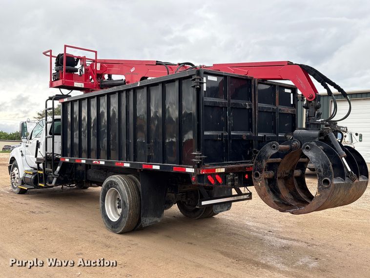 image for item EU0563 2011 Ford F-750 grapple truck