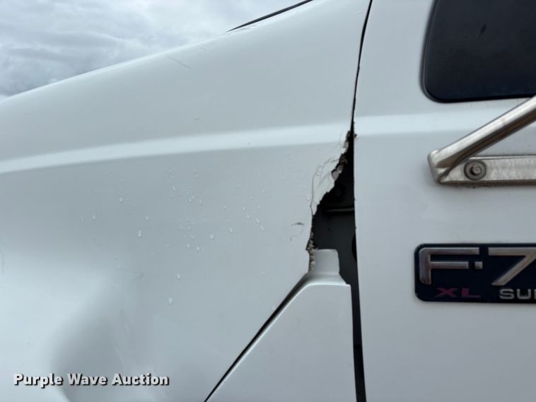 image for item EU0563 2011 Ford F-750 grapple truck