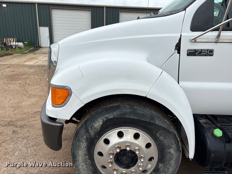 image for item EU0563 2011 Ford F-750 grapple truck