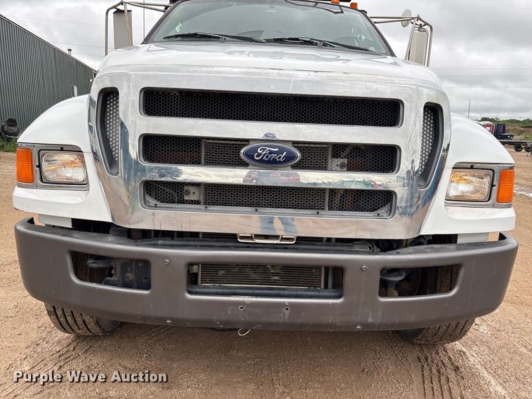 image for item EU0563 2011 Ford F-750 grapple truck
